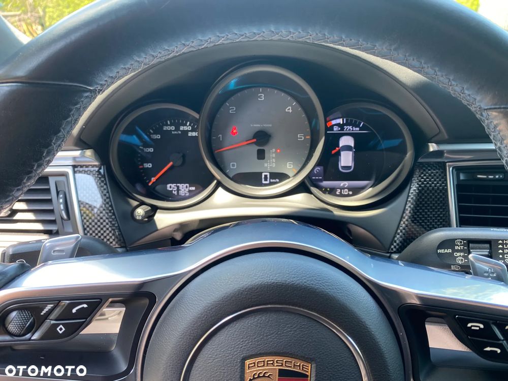 Porsche Macan - 12