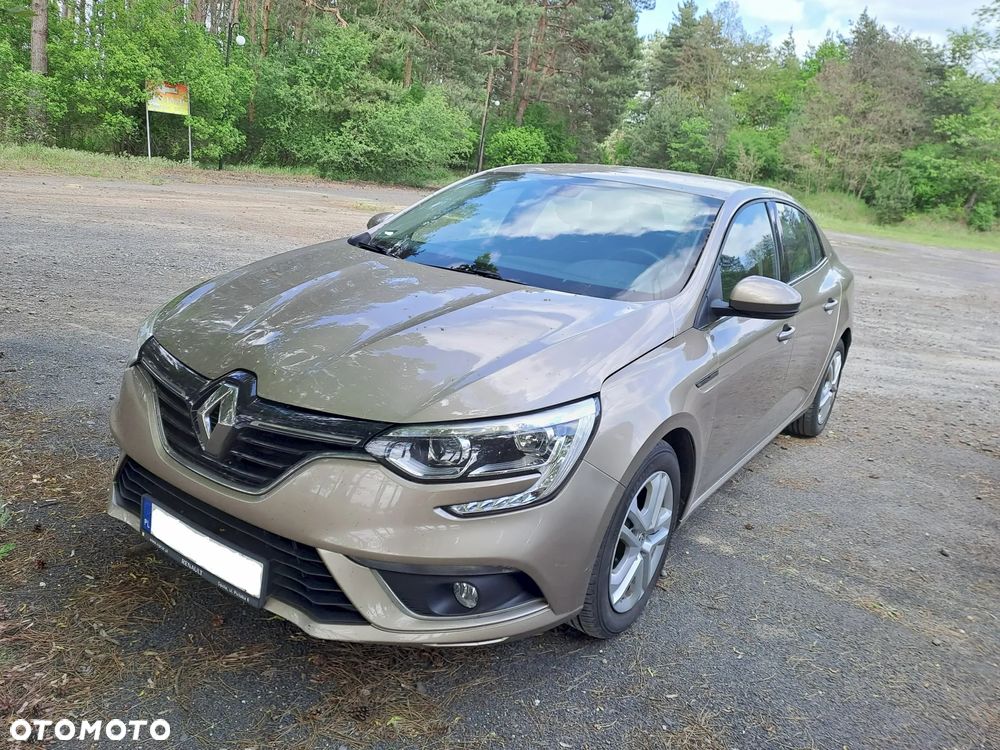 Renault Megane 1.6 SCe Zen - 1