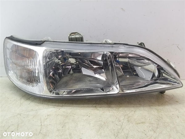 Reflektor lampa przód PRAWA Honda Accord  VI 1998-2002r DEPO