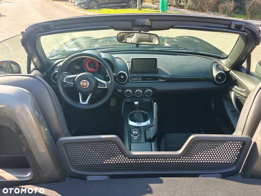 Fiat 124 Spider - 17