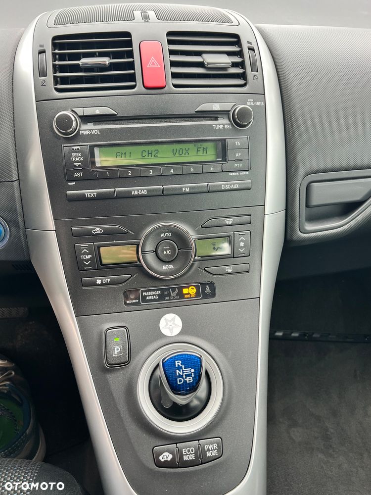 Toyota Auris - 18