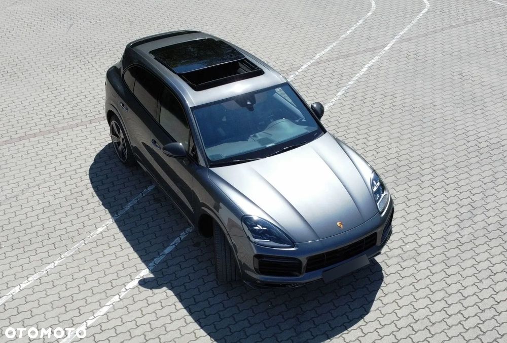 Porsche Cayenne GTS - 1