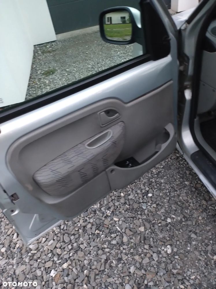 Renault Kangoo - 17