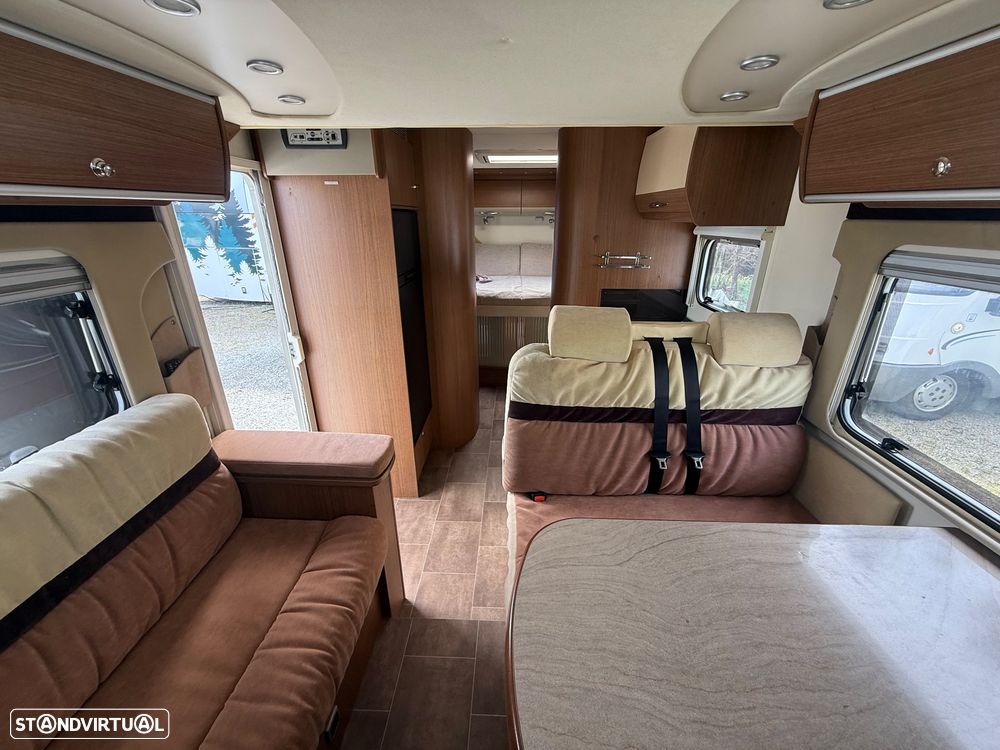 Burstner Ixeo IXEO PLUS IT 724 - 10