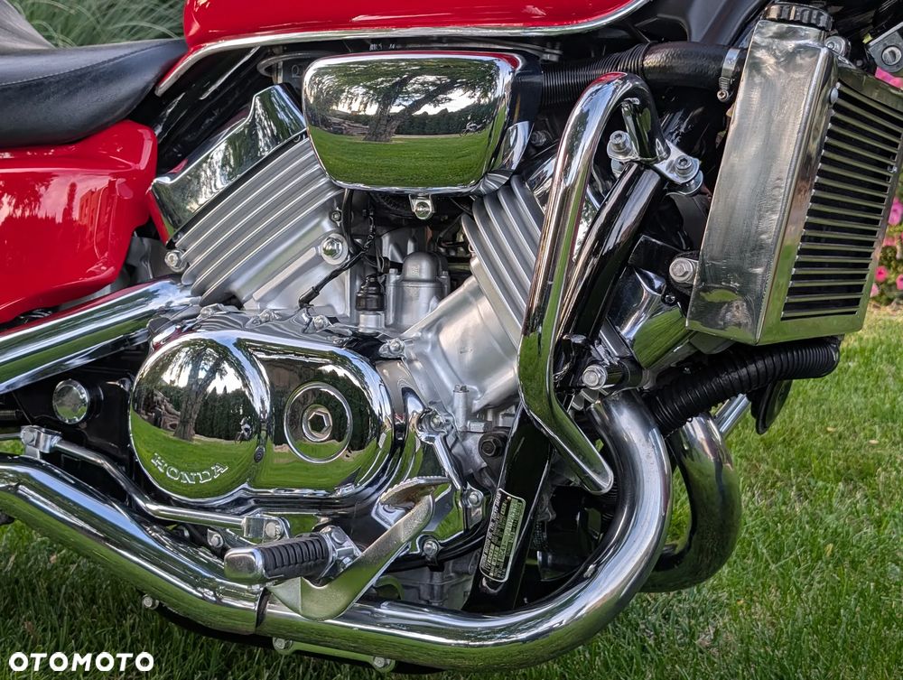 Honda VF - 27
