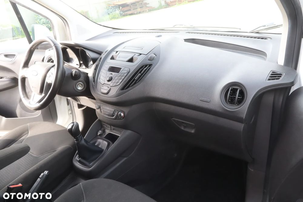 Ford Transit Courier Trend - 11