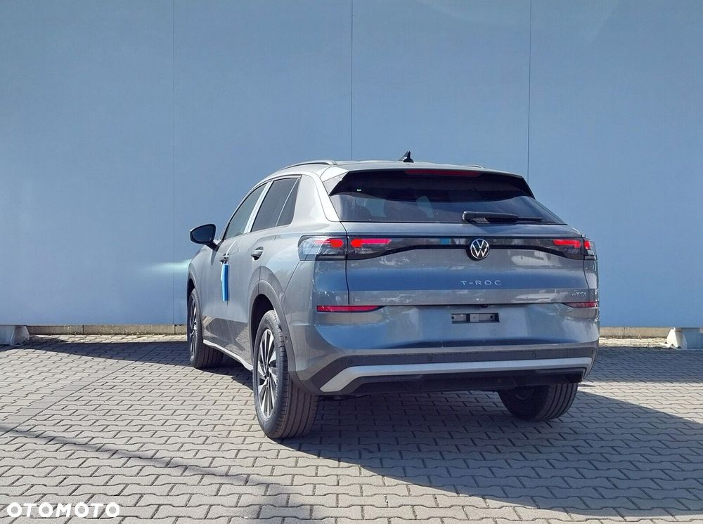 Volkswagen T-Roc - 5