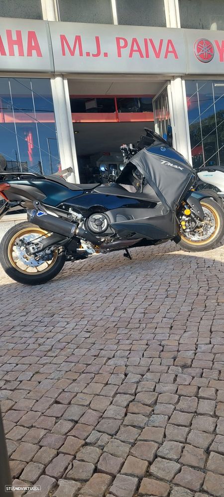 Yamaha TMAX - 6