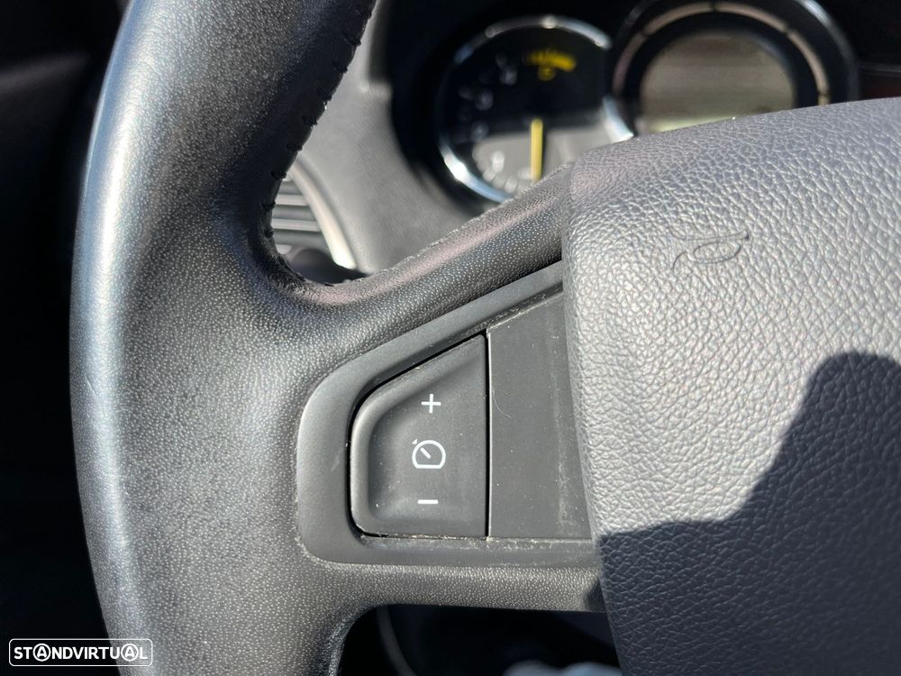 Renault Mégane 1.5 dCi Confort SS - 17