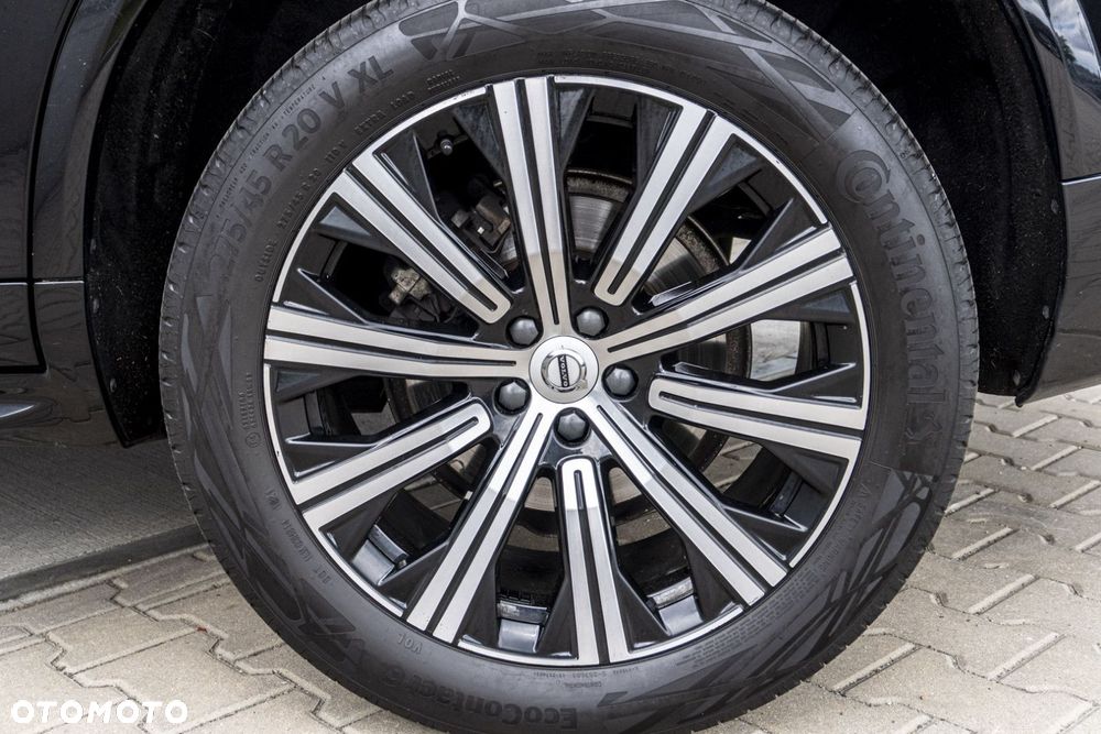 Volvo XC 90 - 26