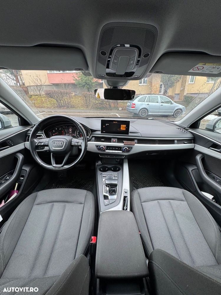 Audi A4 2.0 TDI ultra S tronic - 5