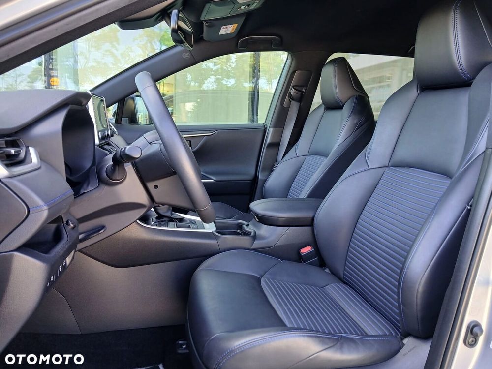 Toyota RAV4 2.5 Hybrid Selection 4x2 - 6