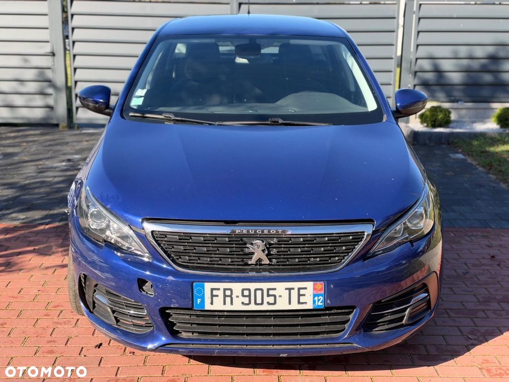 Peugeot 308 2019 photo 2