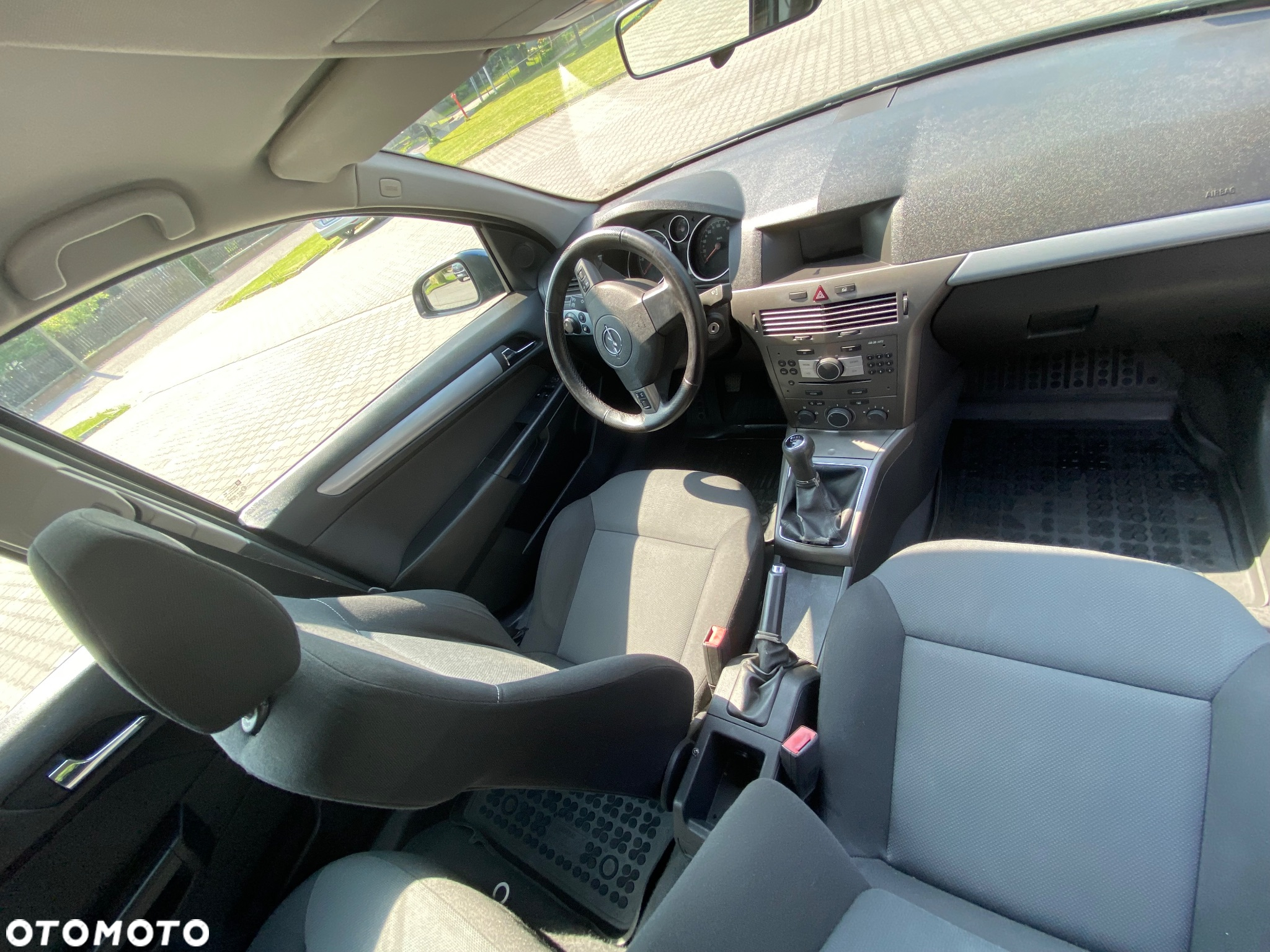 Opel Astra III 1.9 CDTI Cosmo - 13