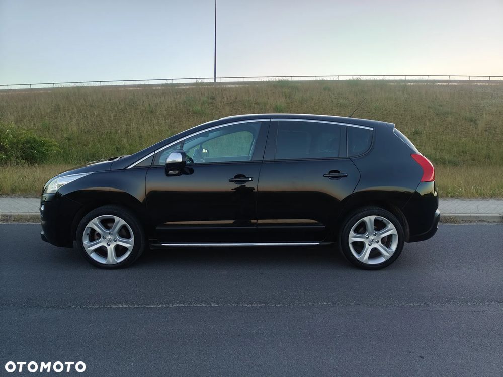 Peugeot 3008 HDi FAP 150 Roland Garros - 3