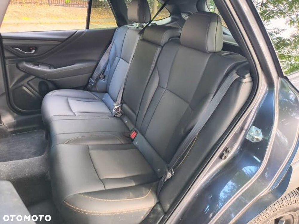 Subaru Outback - 15