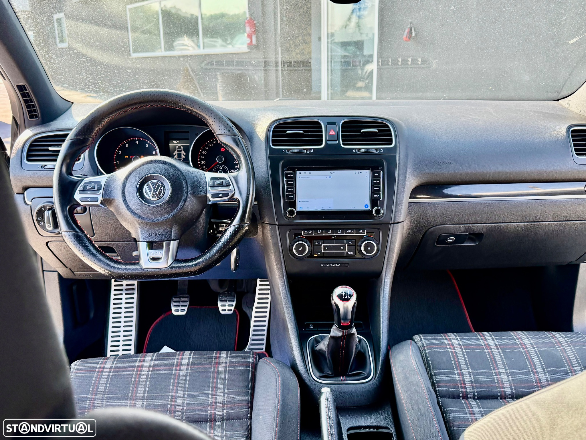 VW Golf 2.0 TSi GTI - 31