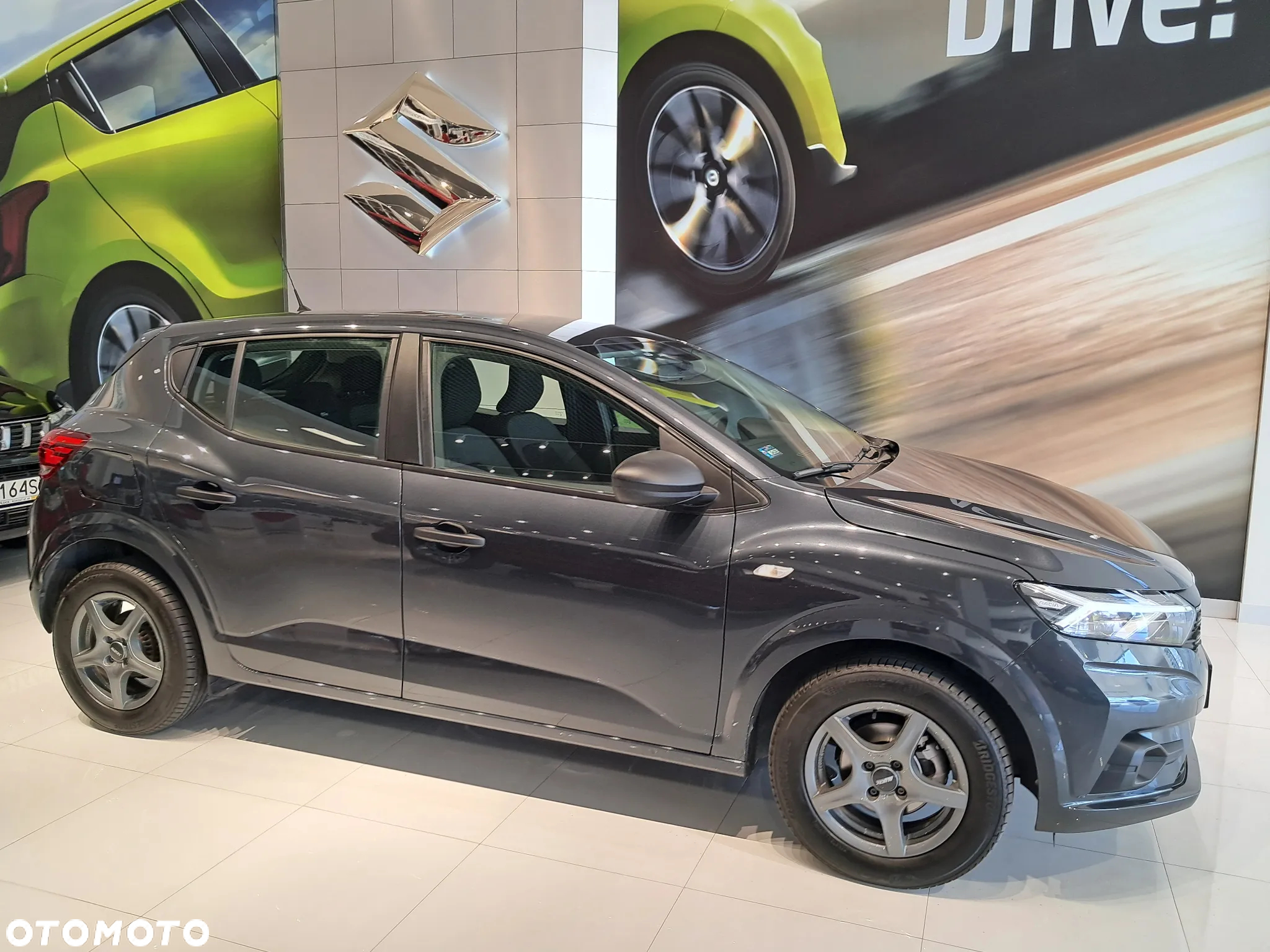 Dacia Sandero - 2