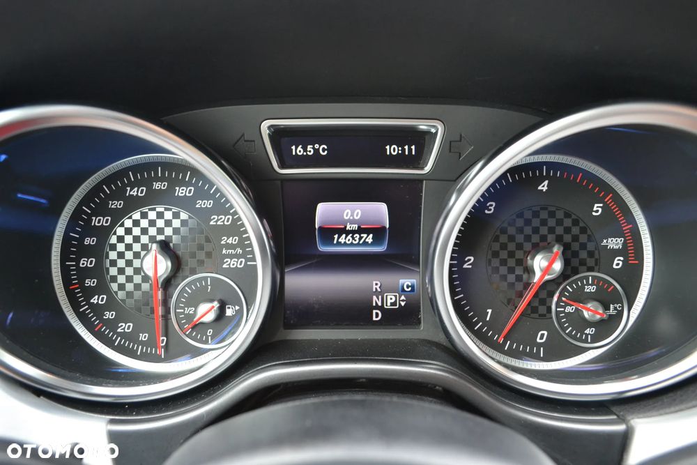 Mercedes-Benz GLE - 18