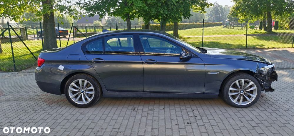 BMW Seria 5 530d xDrive Sport-Aut Luxury Line - 6