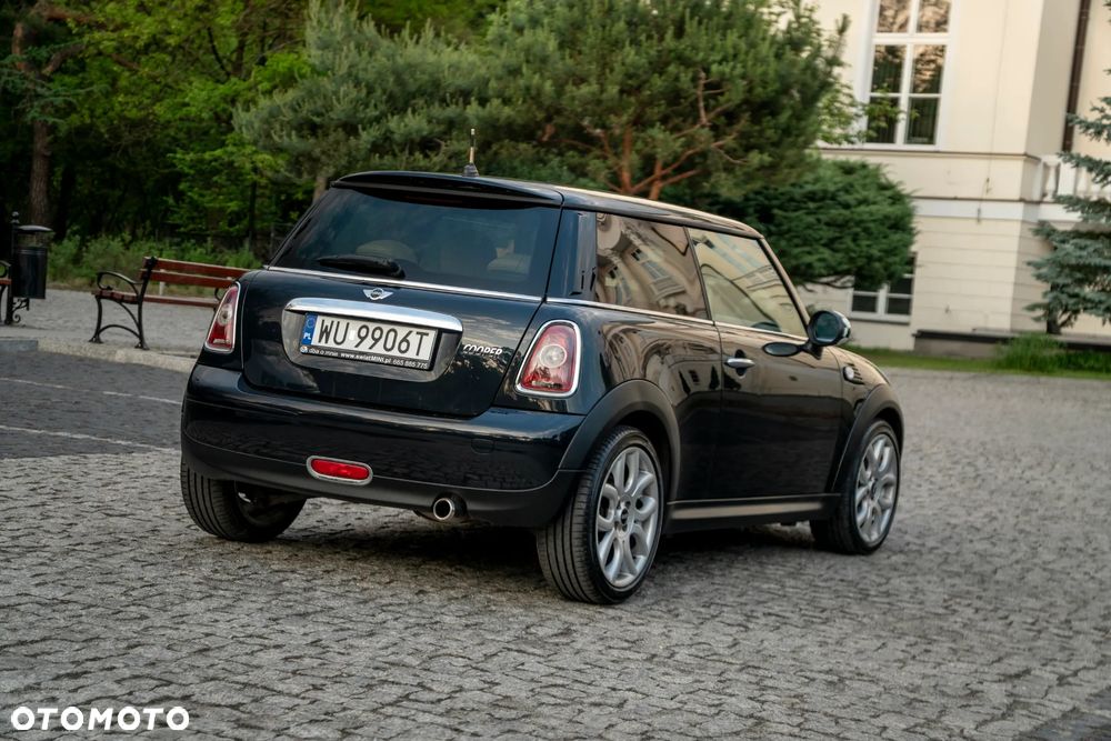 MINI Cooper Standard - 8