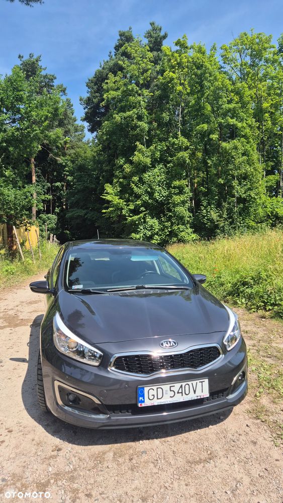 Kia Ceed 1.6 CRDi L Business Line DCT - 2