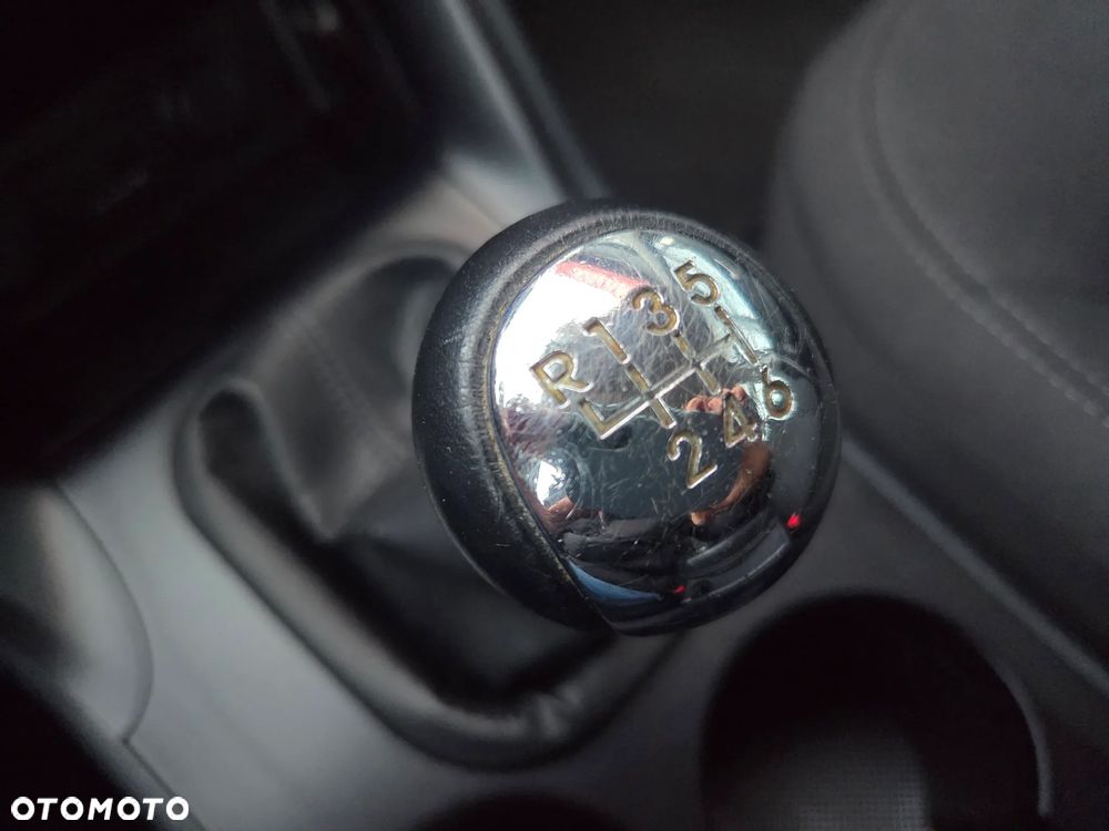 Hyundai ix35 1.6 2WD Style - 21