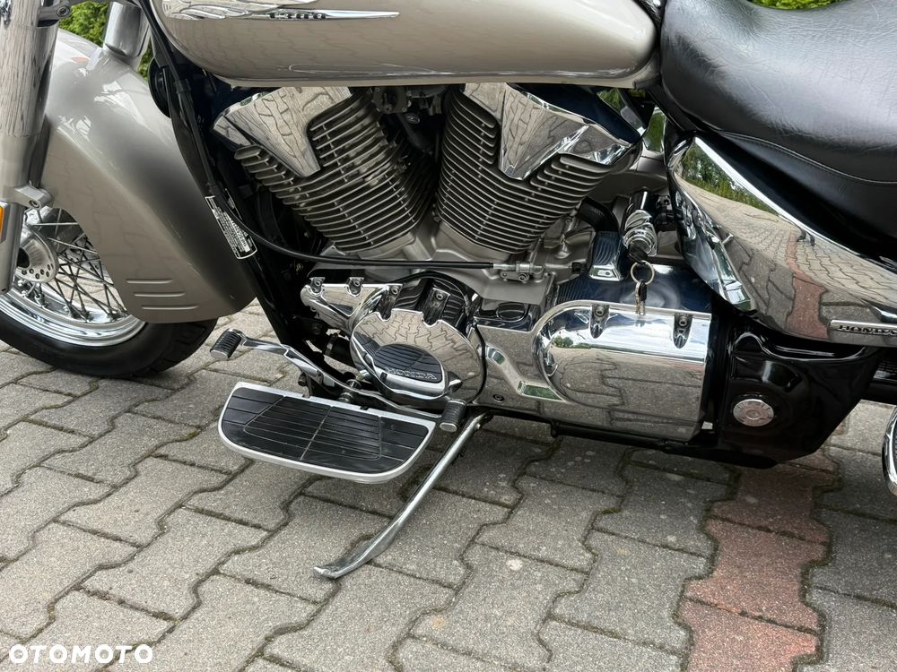 Honda VTX - 4