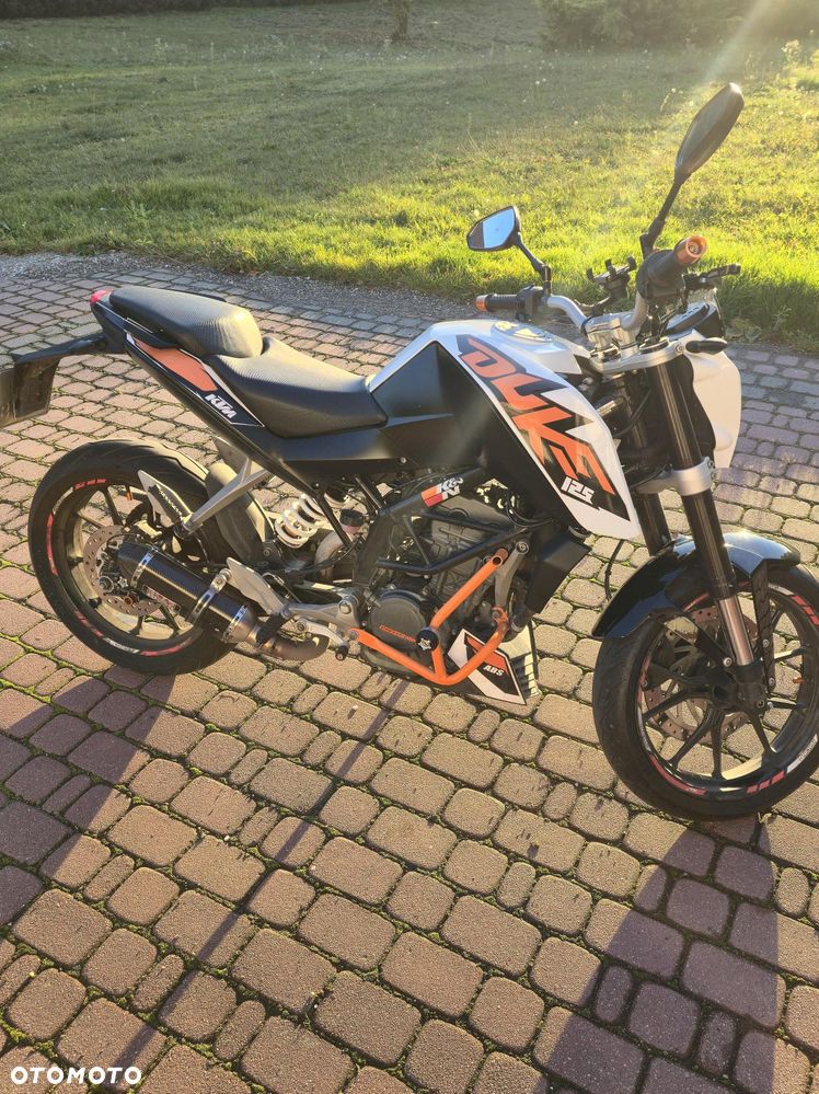 KTM Duke 125