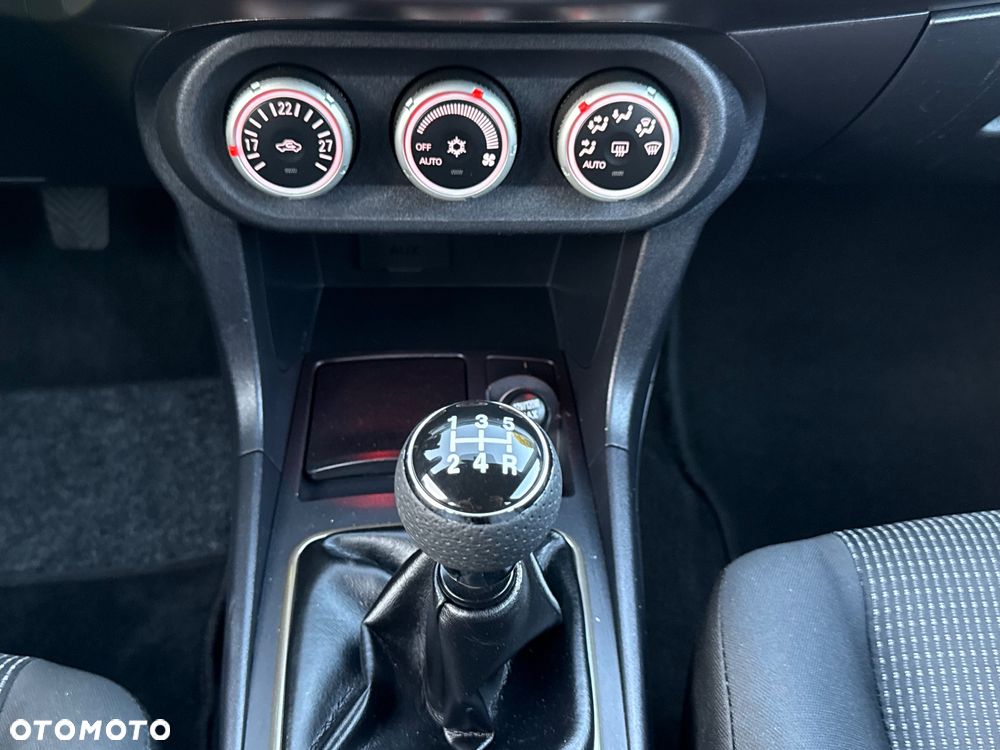 Mitsubishi Lancer 1.8 Intense - 24