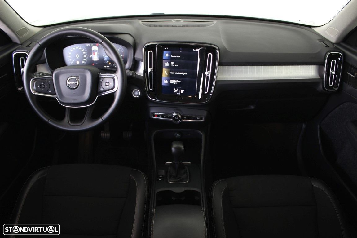 Volvo XC 40 2.0 D3 Momentum - 18