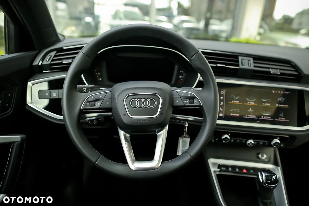 Audi Q3 TFSI Quattro S tronic - 21