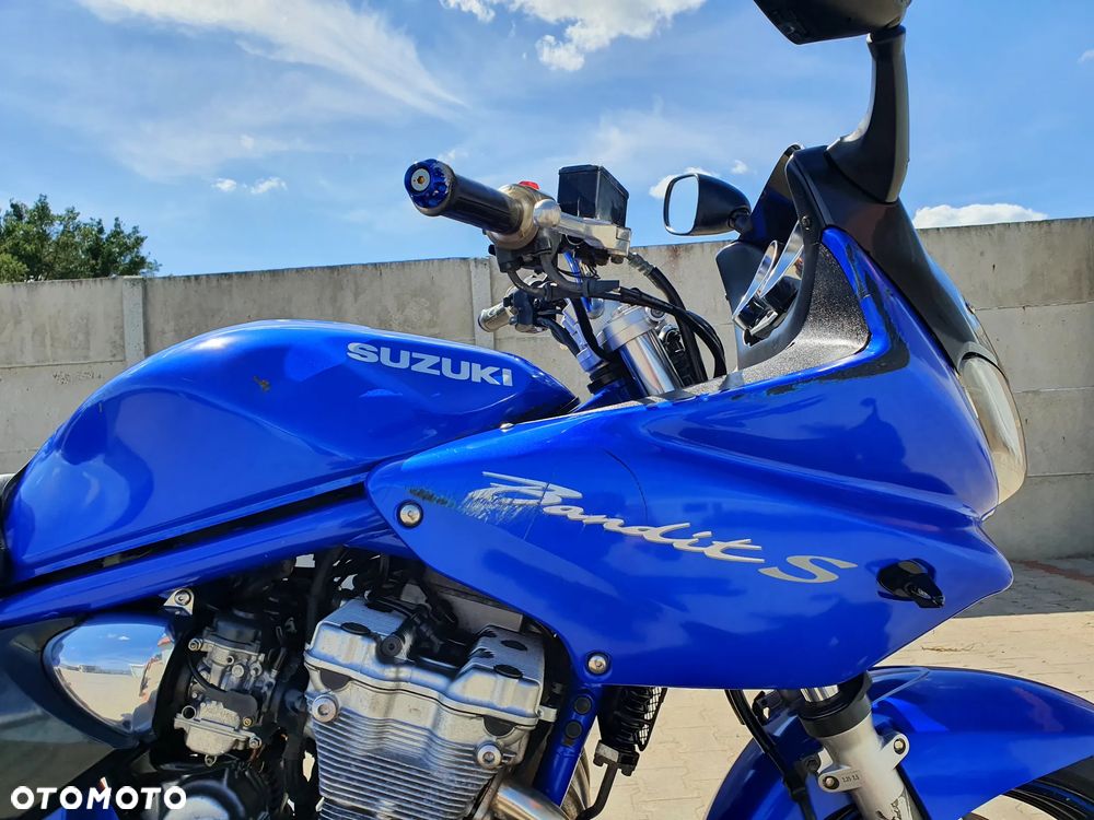 Suzuki Bandit - 28