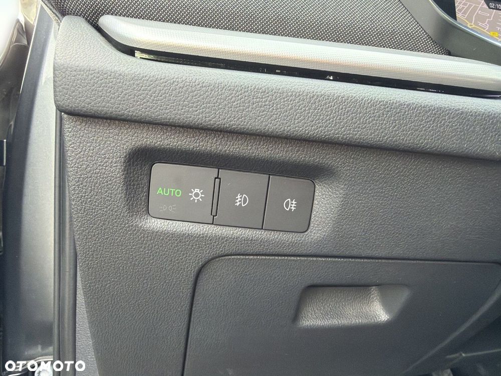 Skoda Octavia 2.0 TDI Style DSG - 22