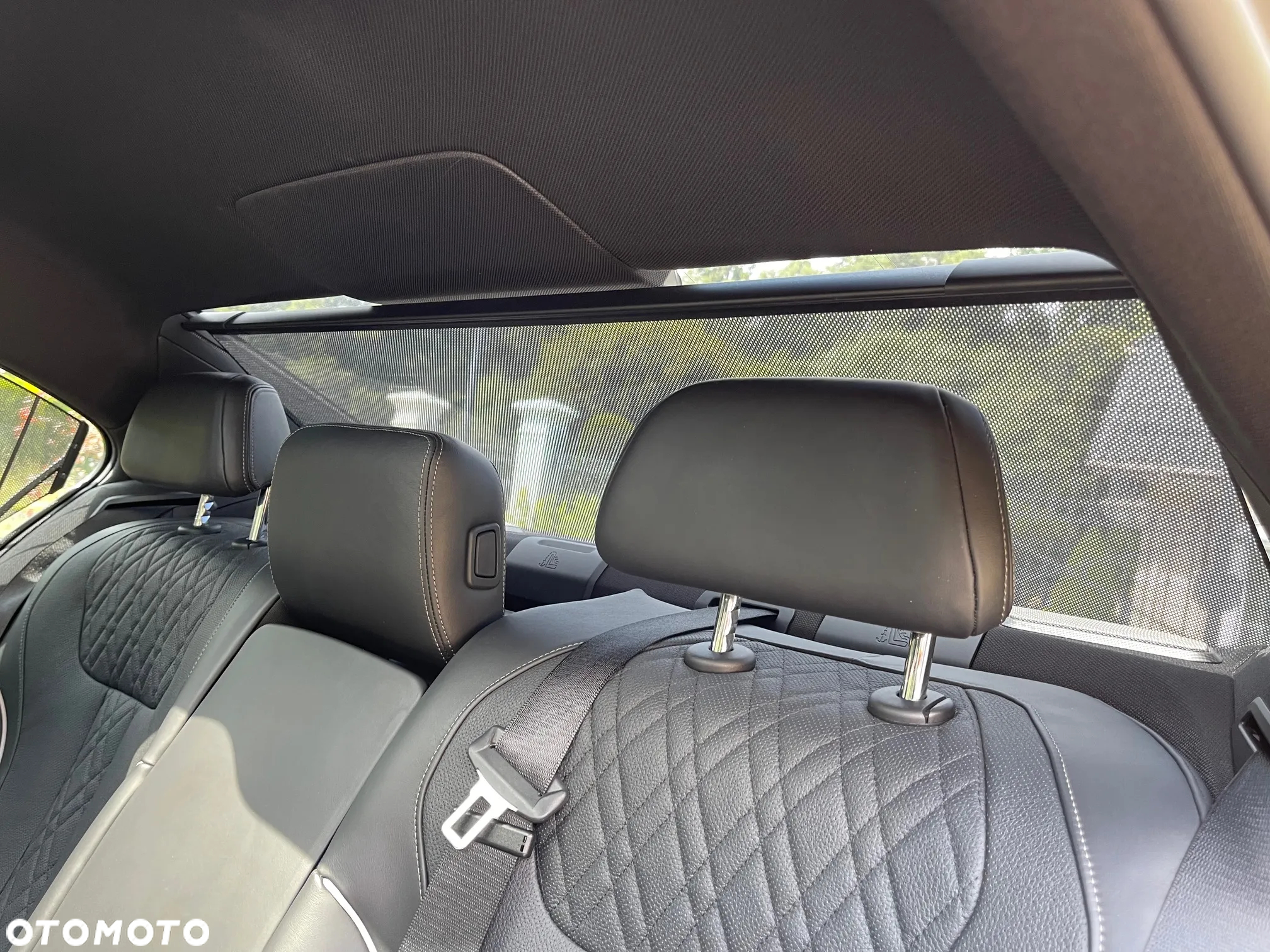 BMW Seria 7 750Li xDrive - 15