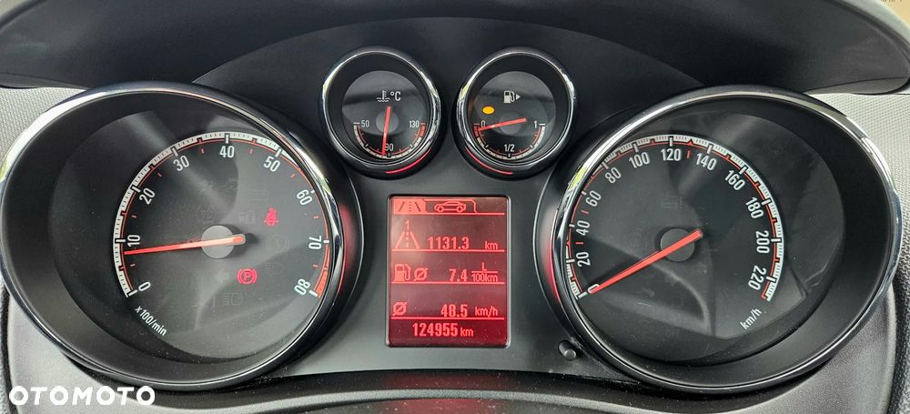 Opel Meriva 1.4 T Design Edition S&S - 24