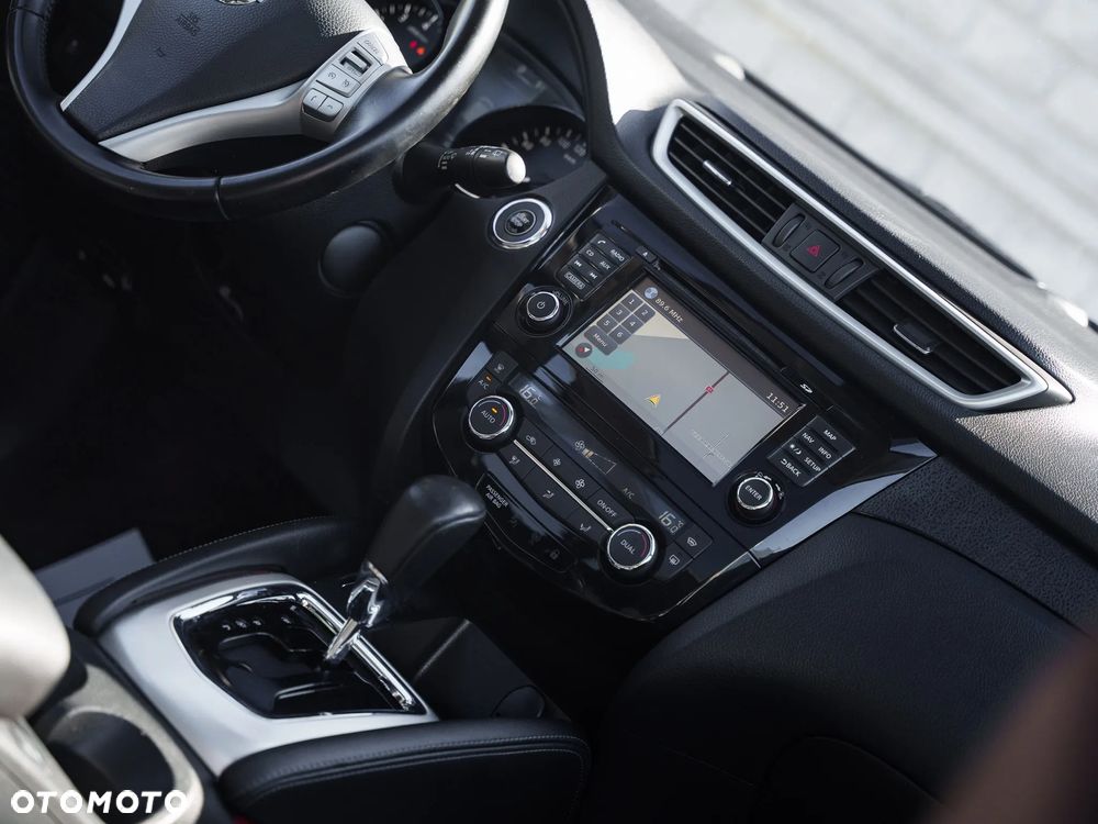 Nissan Qashqai 1.2 DIG-T Tekna Xtronic - 19