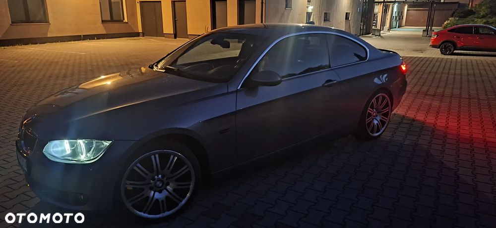 BMW Seria 3 - 16