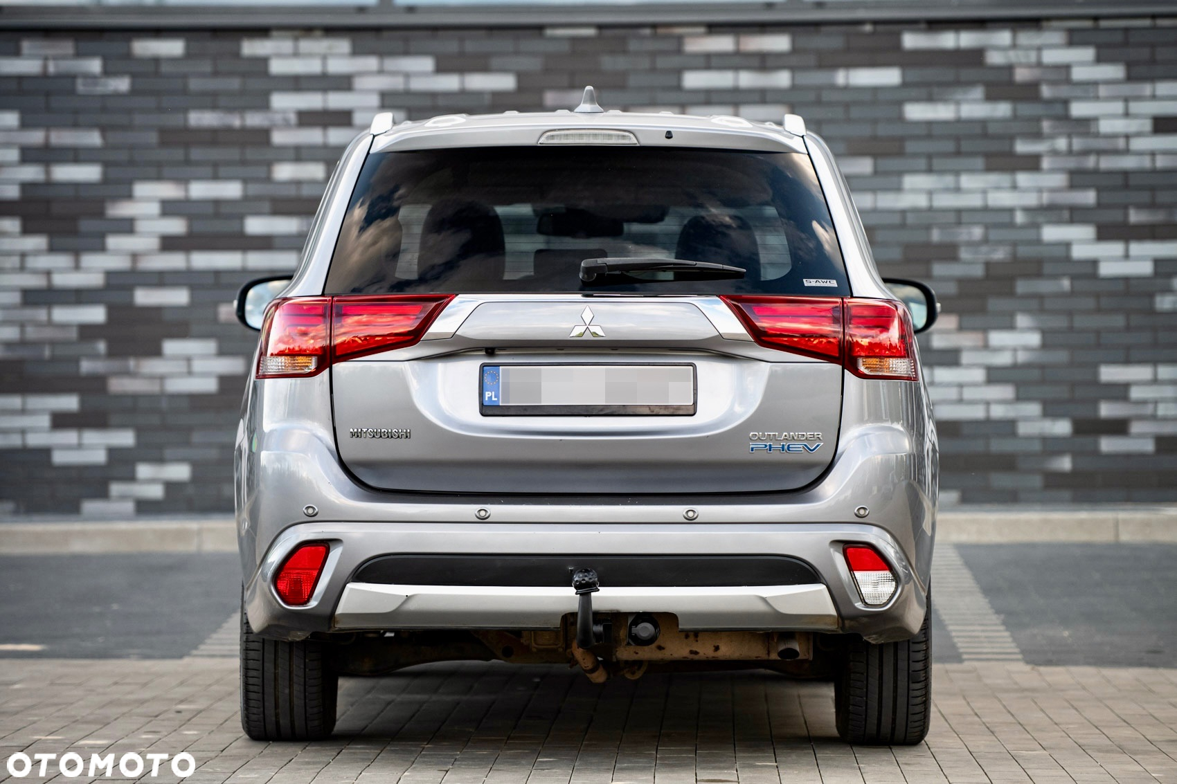 Mitsubishi Outlander PHEV Intense + - 5