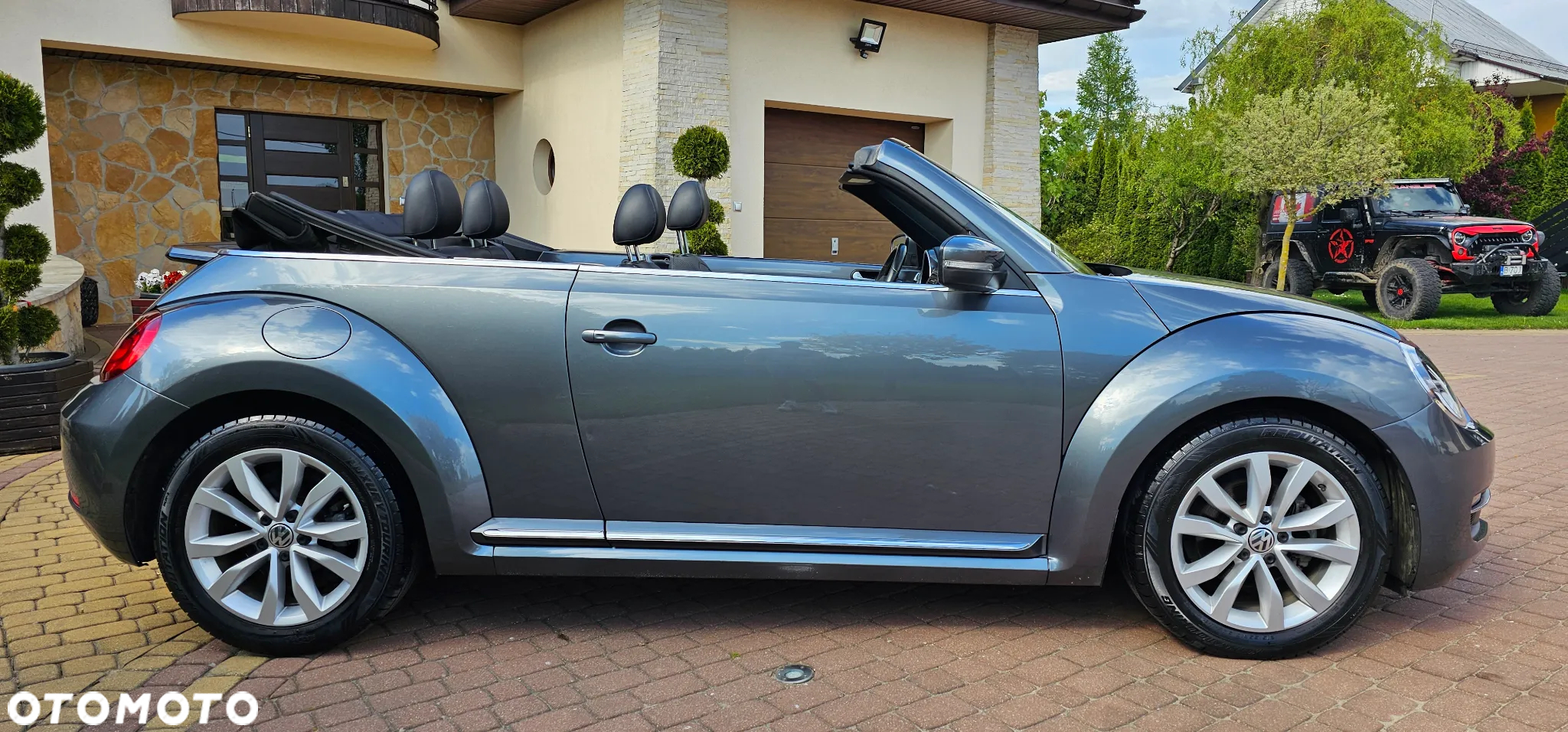 Volkswagen Beetle The Cabriolet 2.0 TDI DSG (BlueMotion Tech) Denim - 21