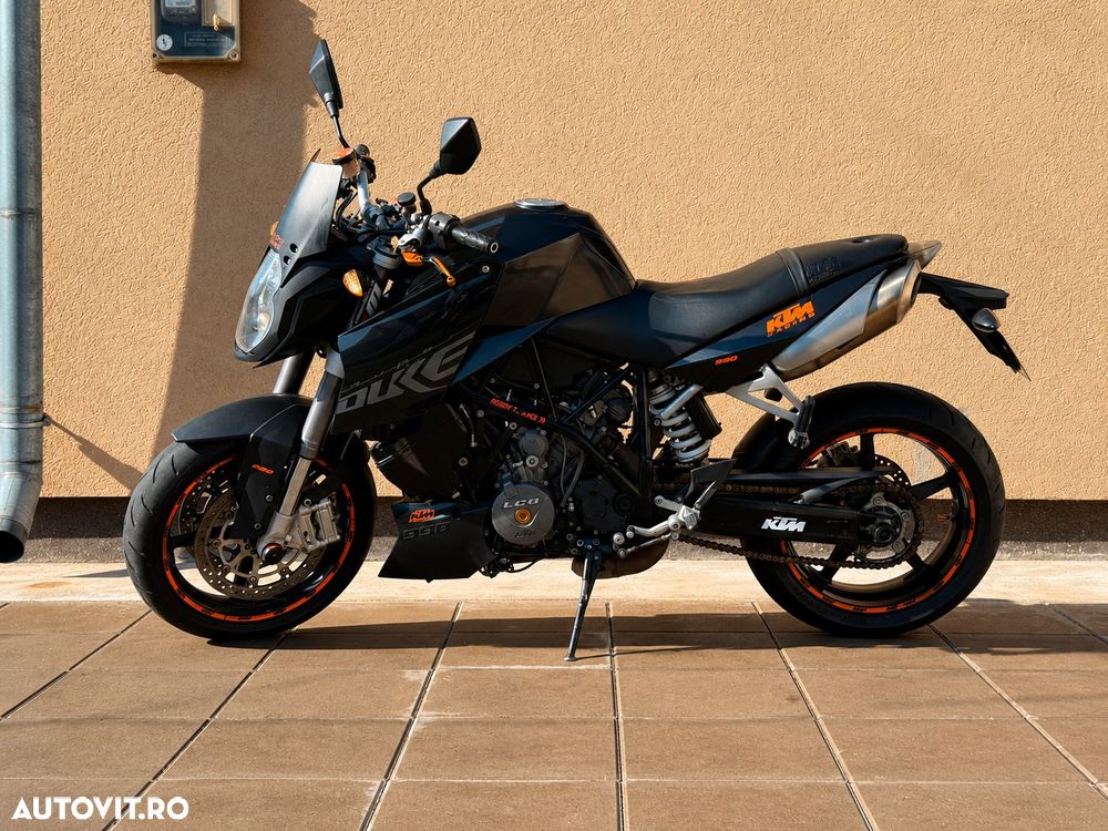 KTM 990 Super Duke - 5