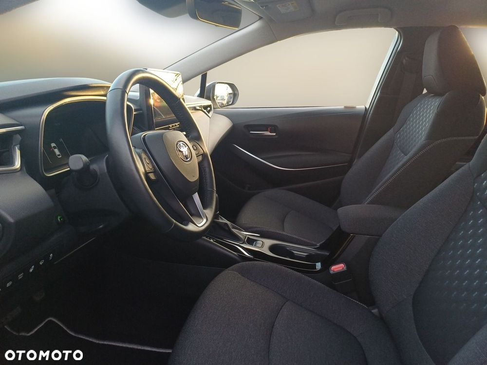 Toyota Corolla 1.8 Hybrid Comfort - 13