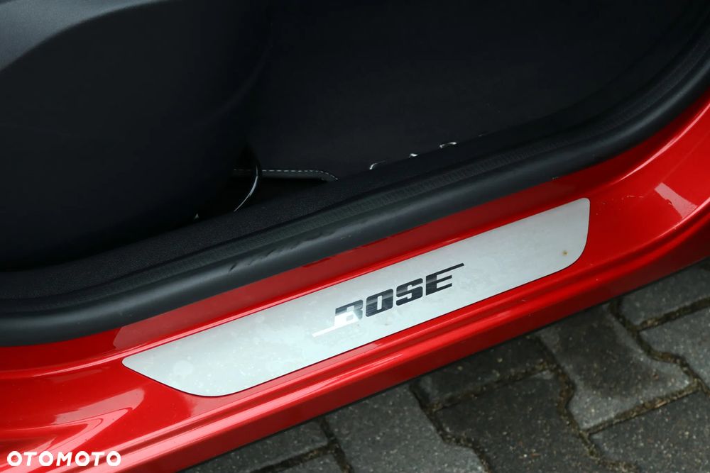 Renault Captur ENERGY TCe 120 EDC Bose Edition - 37