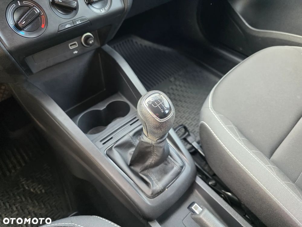 Skoda Fabia 1.0 TSI Ambition Plus - 22