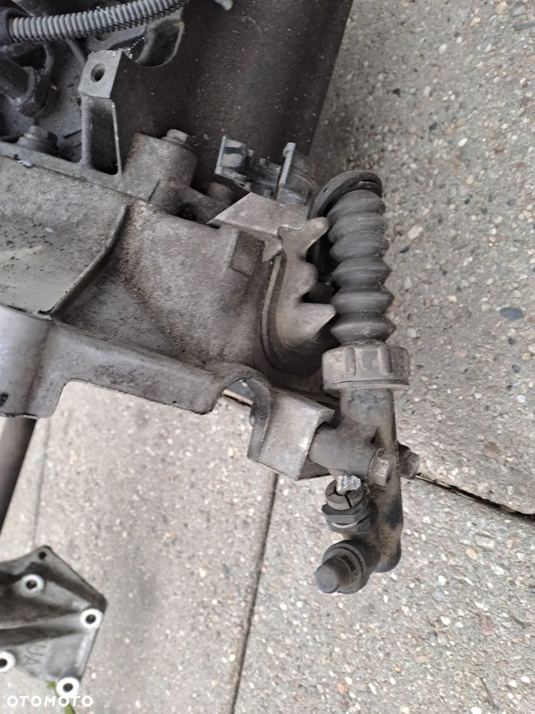 Citroen C4 1.4 16V 2004-2011r. skrzynia biegów kod 20CQ15 - 18