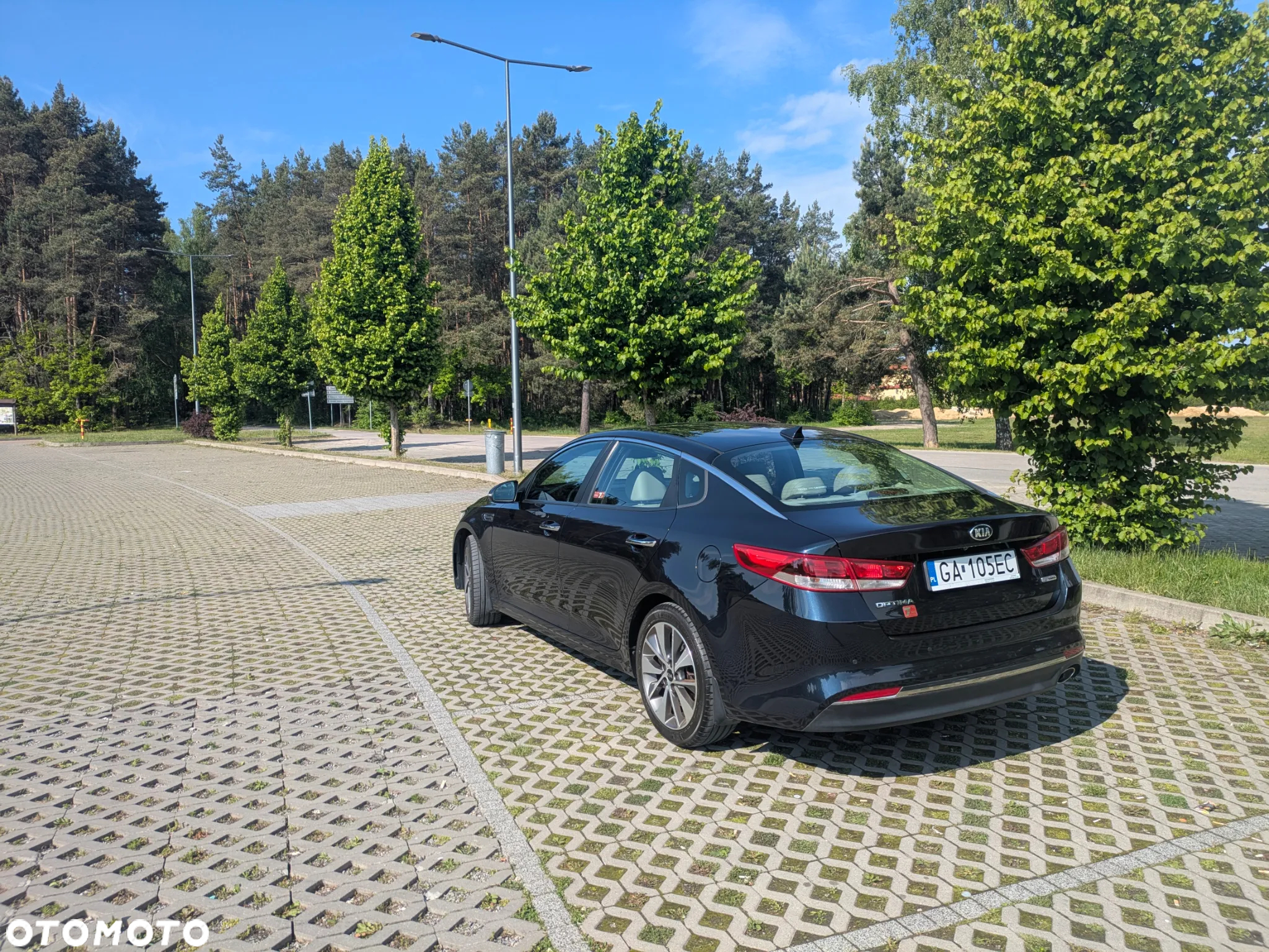 Kia Optima 1.7 CRDI L DCT - 9