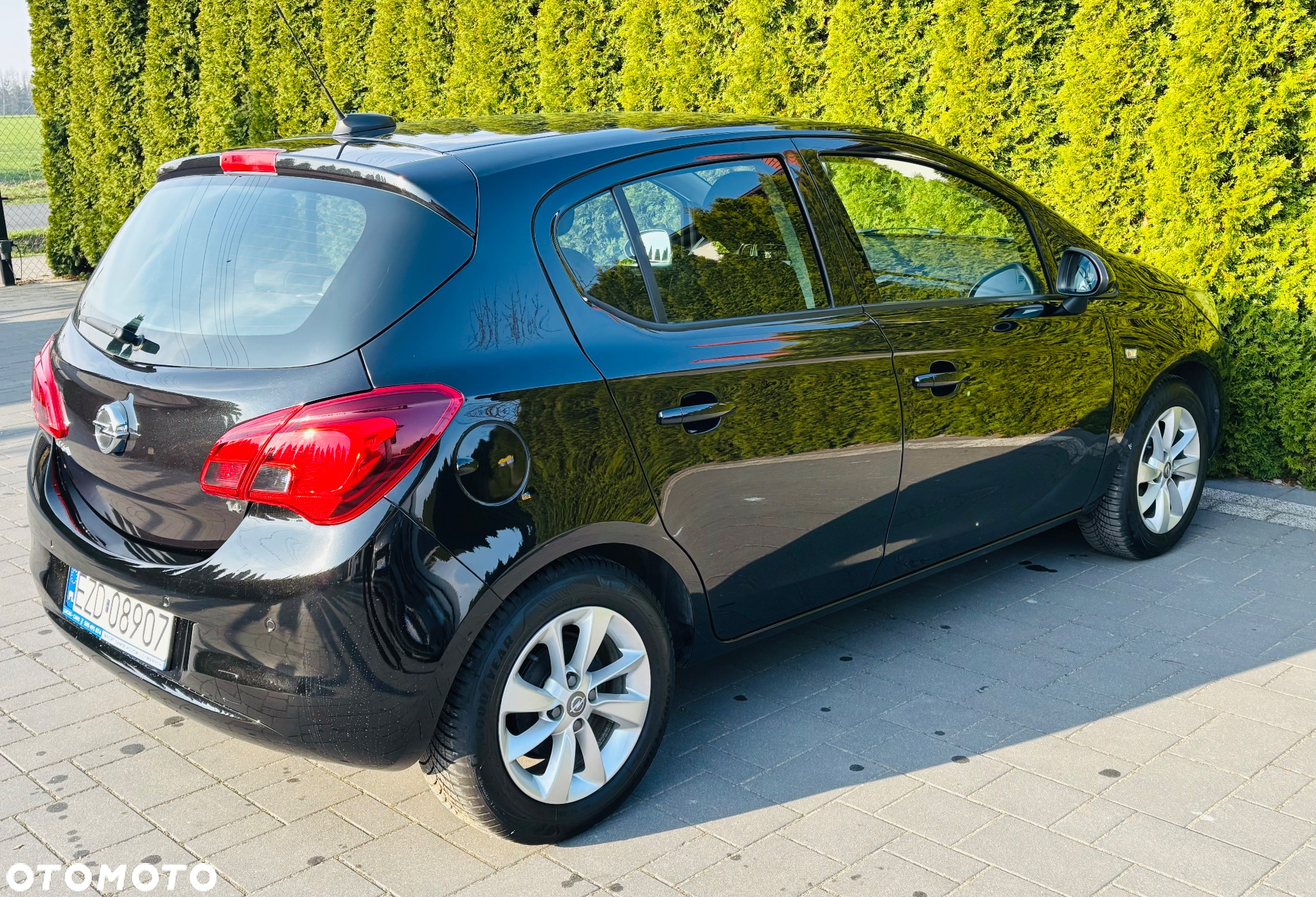 Opel Corsa 1.4 Active - 19