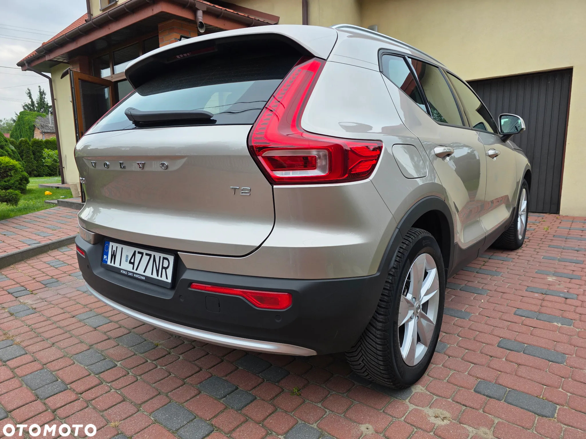 Volvo XC 40 T2 Plus Bright - 6