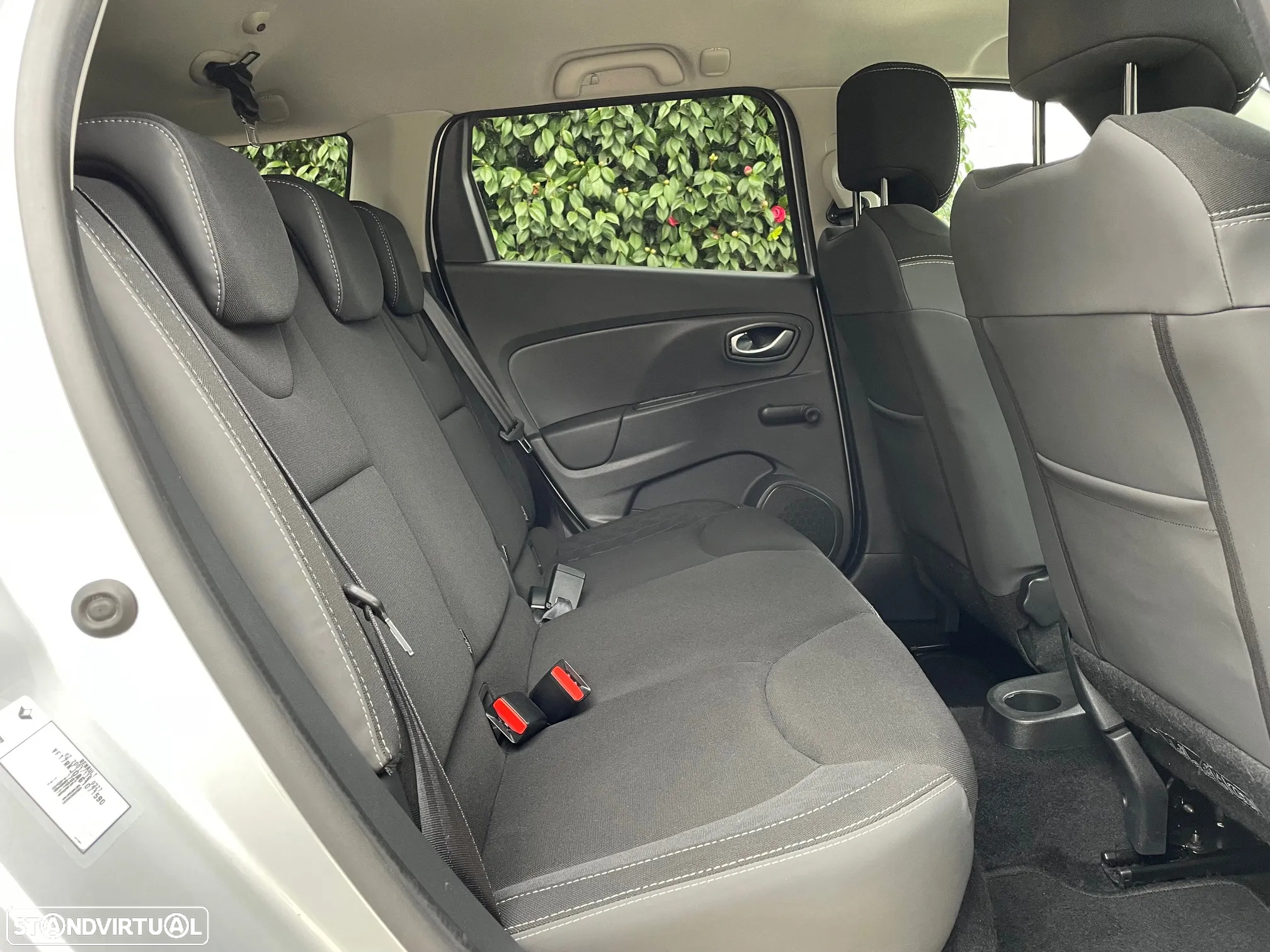 Renault Clio Sport Tourer 1.5 dCi Limited - 33