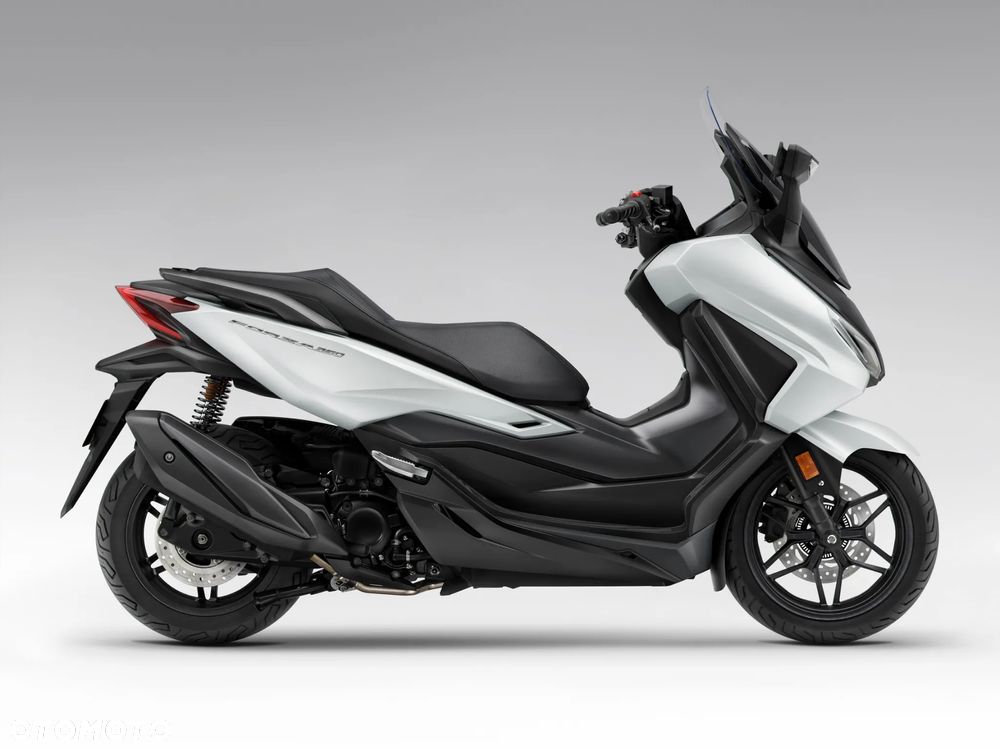Honda NSS - 6